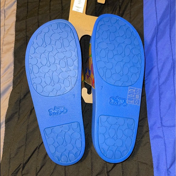 COACH Rainbow Pool Slides Men’s 7 / Women’s 8